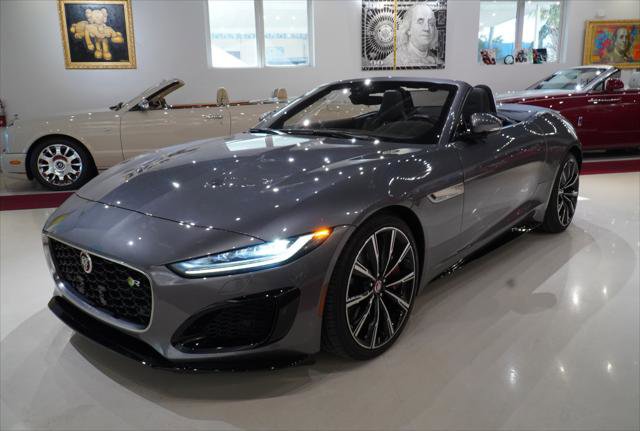 Used 2021 Jaguar F-TYPE R image 16