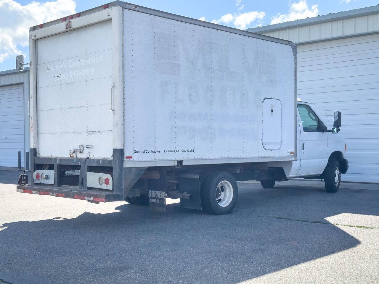 Used 2006 Ford E-450 and Econoline 450 RWD image 6