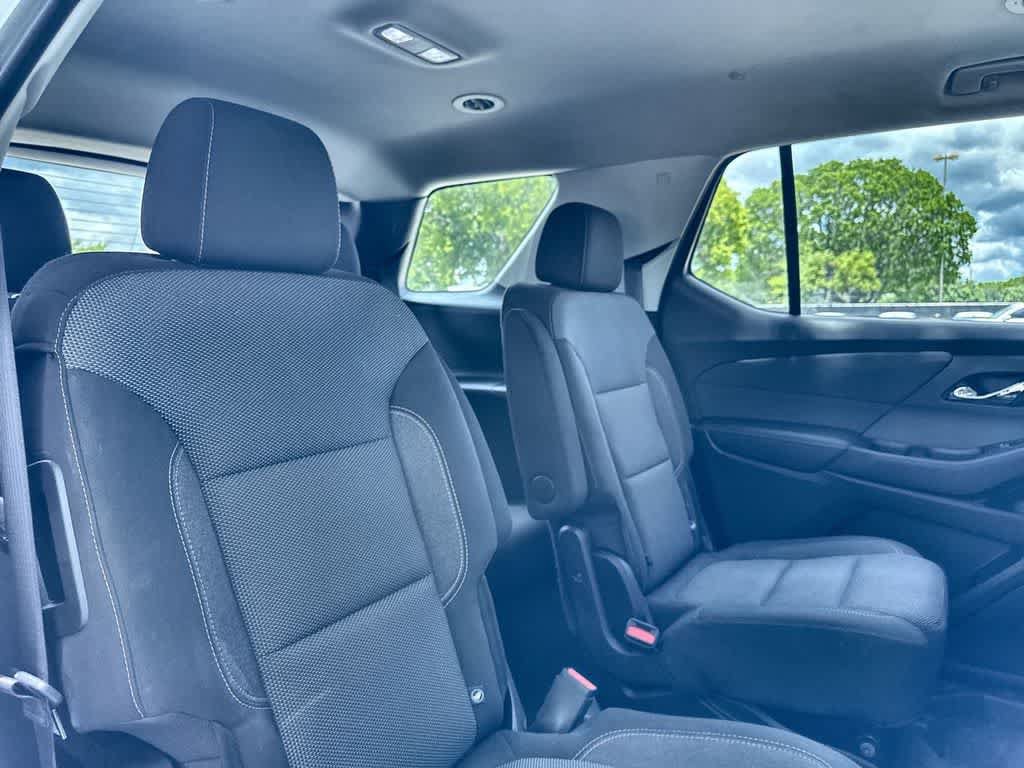 Used 2021 Chevrolet Traverse LT FWD image 26