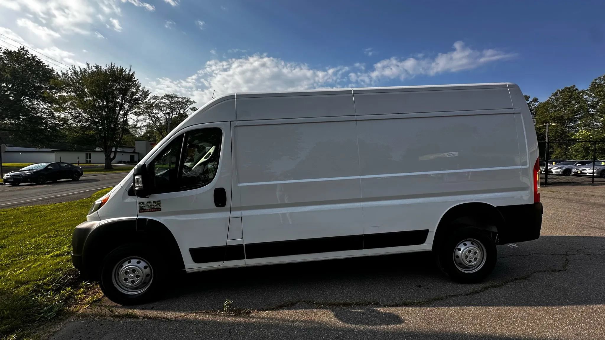 Used 2021 RAM ProMaster 2500 FWD image 7