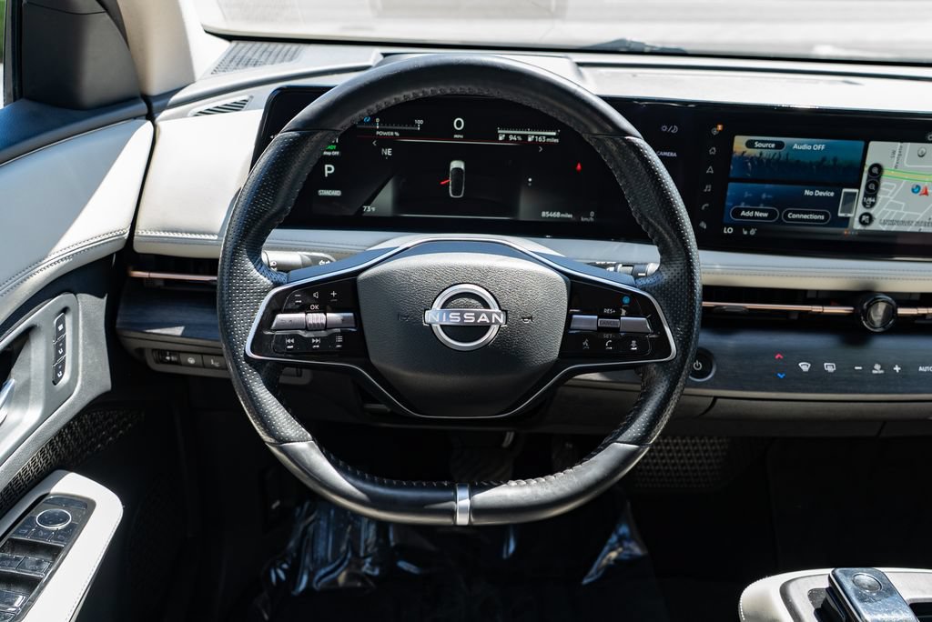 Used 2023 Nissan Ariya FWD image 13