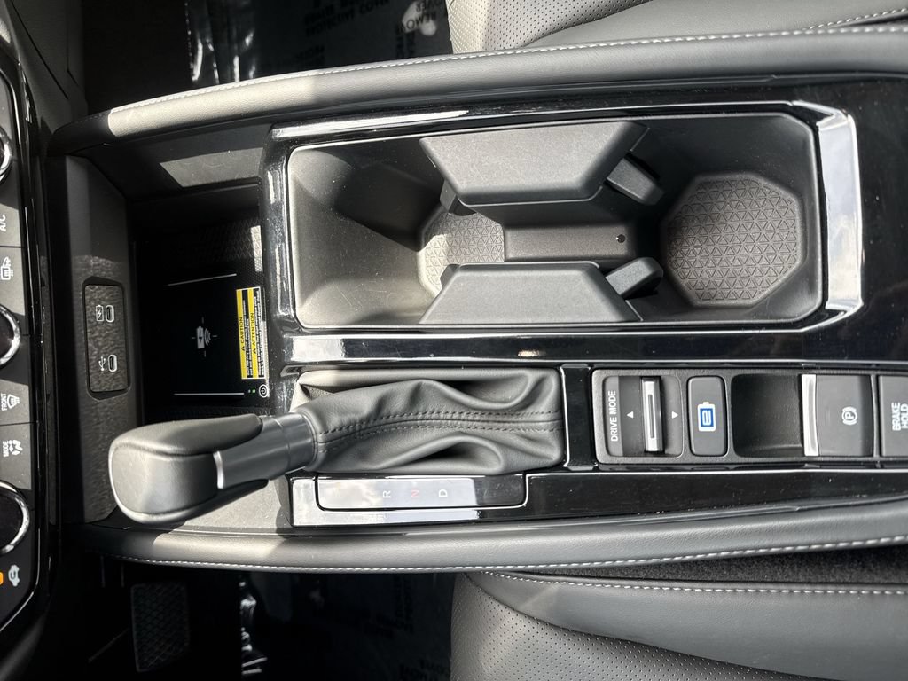 Used 2025 Honda Accord Touring image 22