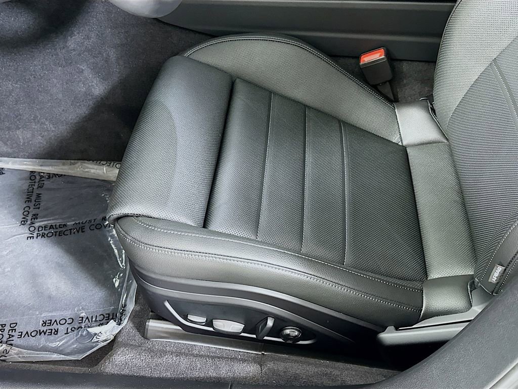 New 2025 Porsche Panamera 4S image 22