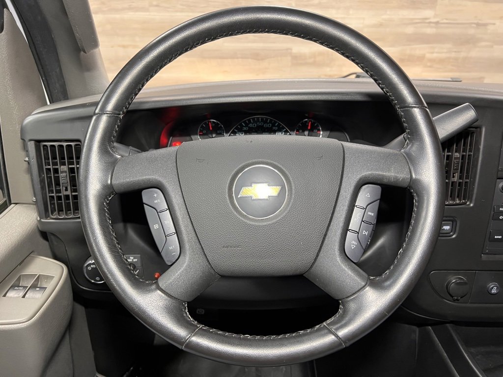 Used 2021 Chevrolet Express 2500 w/ Driver Convenience Package image 18