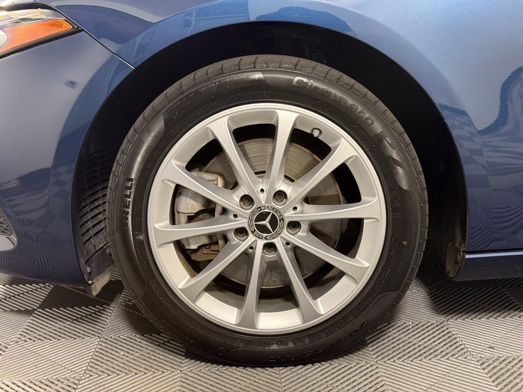 Used 2019 Mercedes-Benz A 220 4MATIC image 13