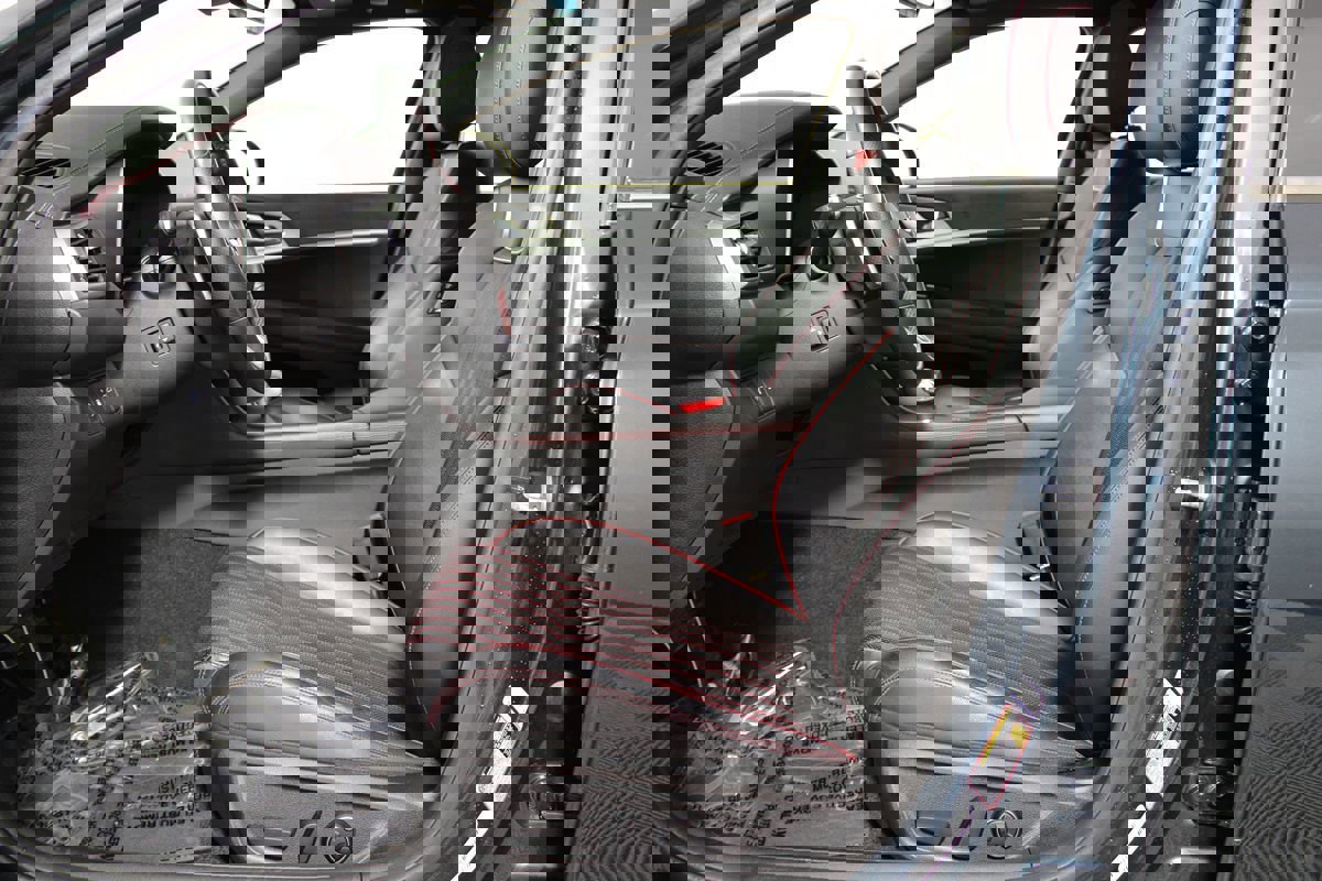 Used 2023 Genesis G70 2.0T w/ Sport Prestige Package image 8