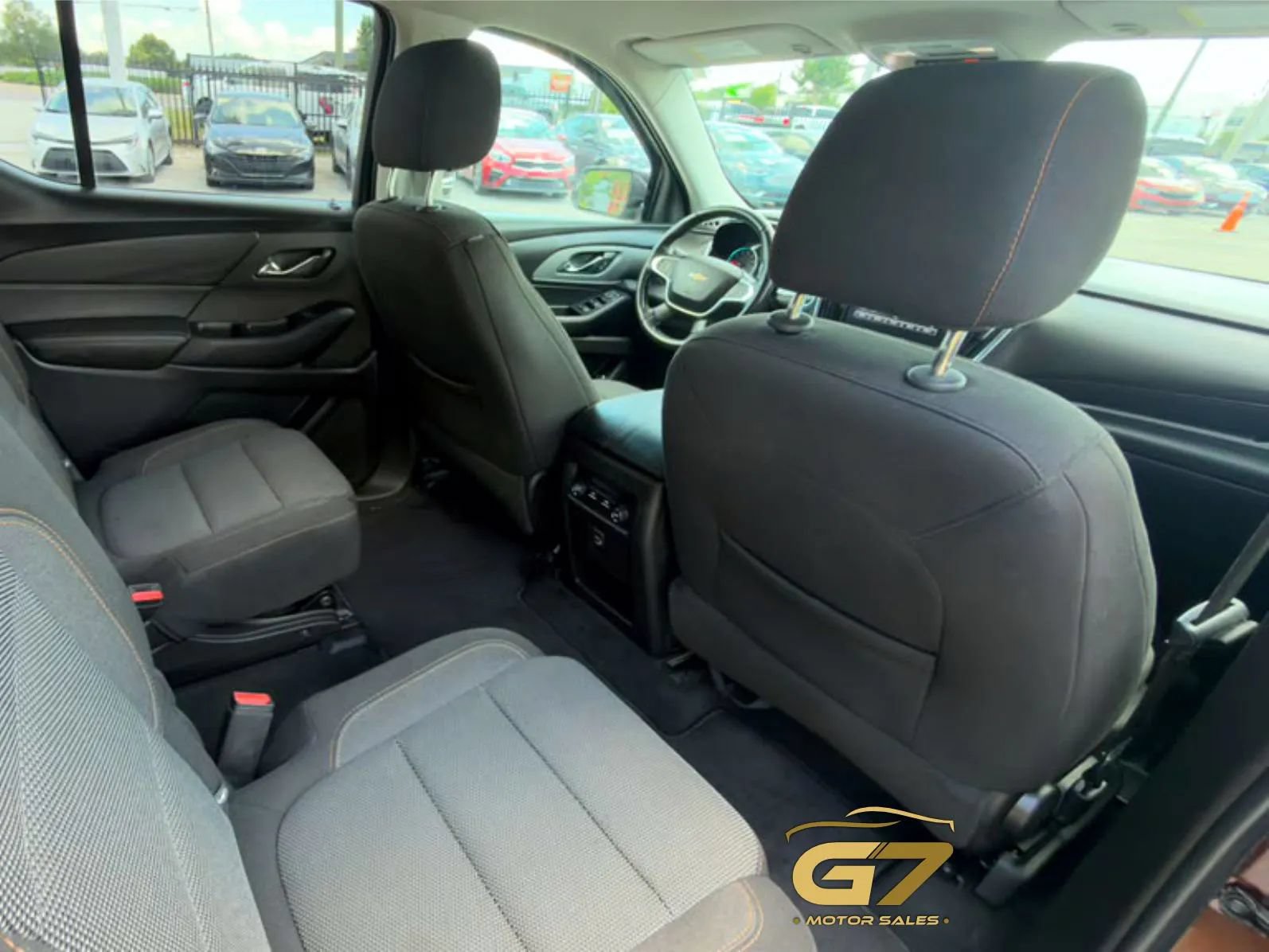 Used 2018 Chevrolet Traverse LT FWD image 14