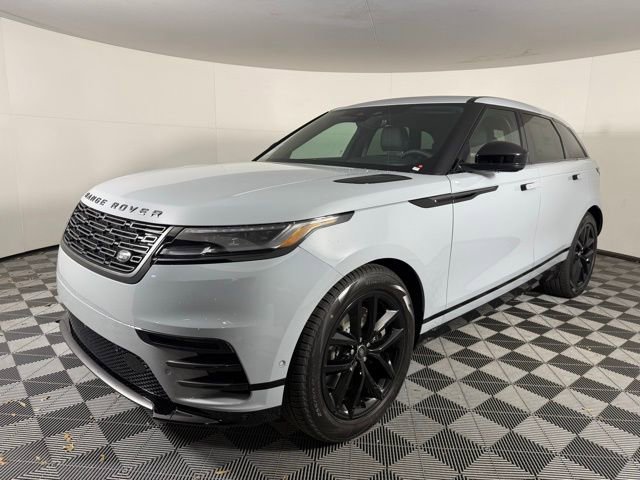 New 2026 Land Rover Range Rover Velar Dynamic SE image 3