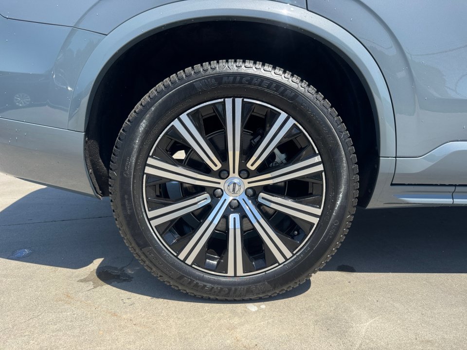 Used 2023 Volvo XC90 B6 Core w/ Protection Package Premier AWD/4WD image 23