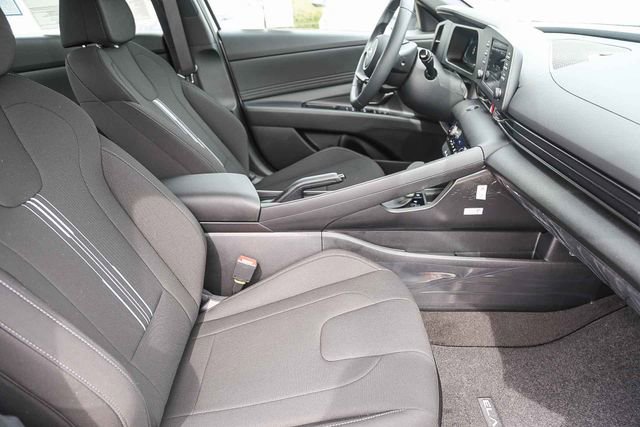 New 2026 Hyundai Elantra Sport FWD image 19