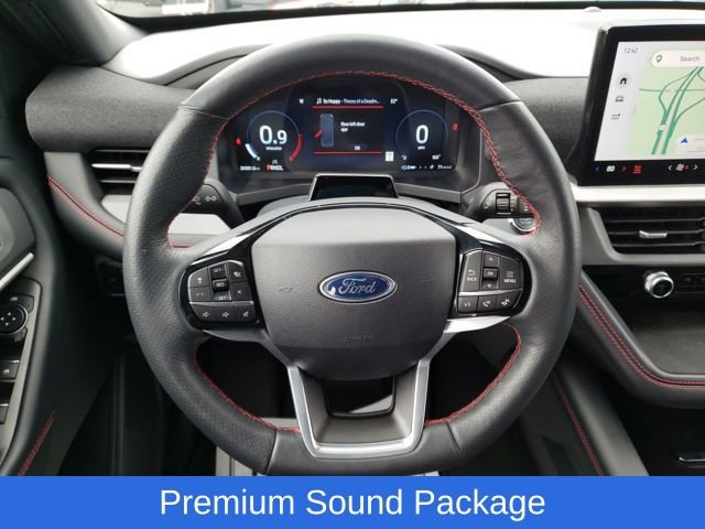 Used 2025 Ford Explorer ST-Line w/ ST-Line Street Pack image 14