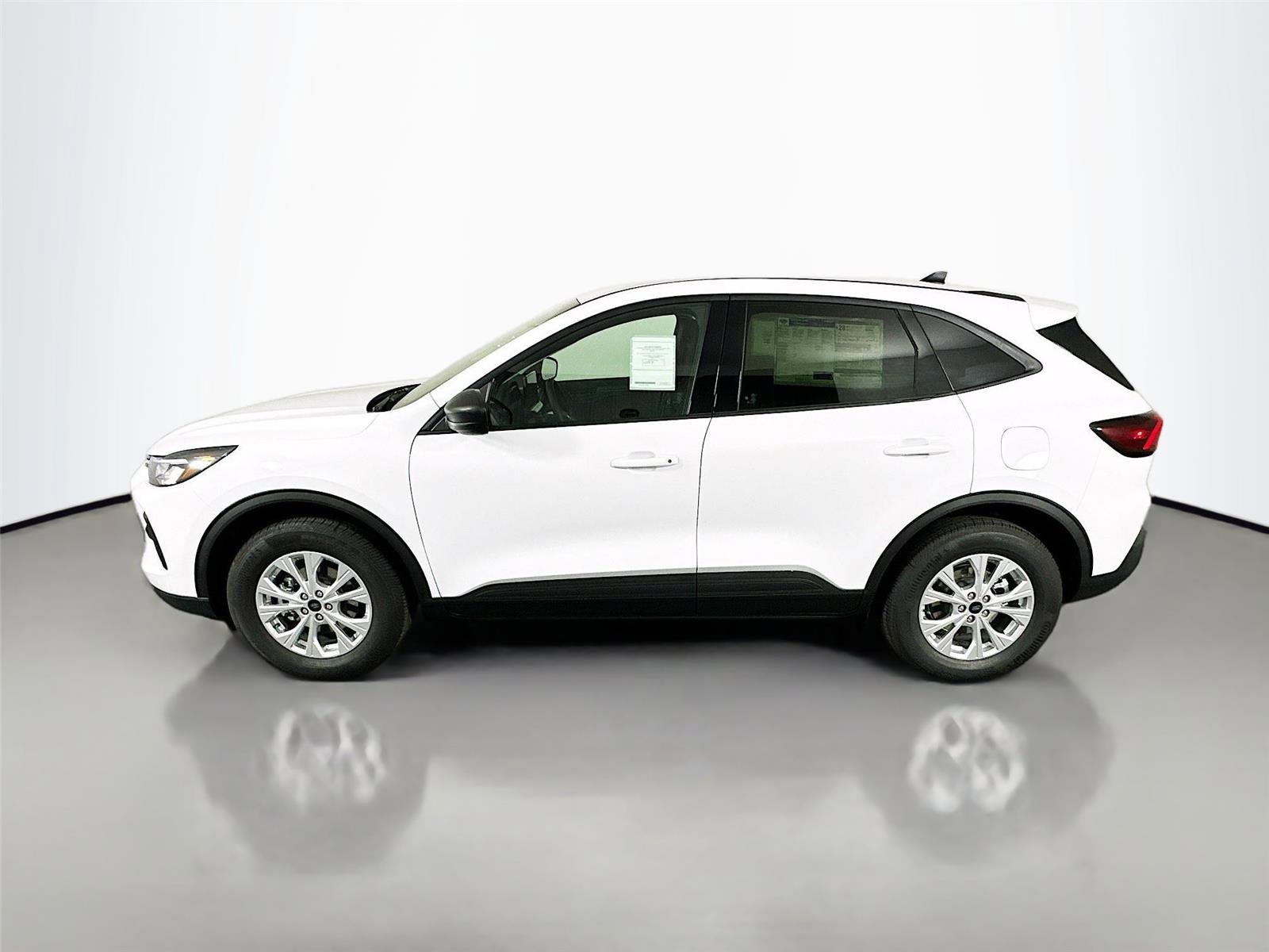 New 2026 Ford Escape Active w/ Tech Pack #1 AWD/4WD image 4