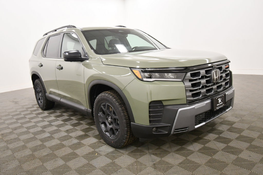 New 2026 Honda Pilot TrailSport image 9