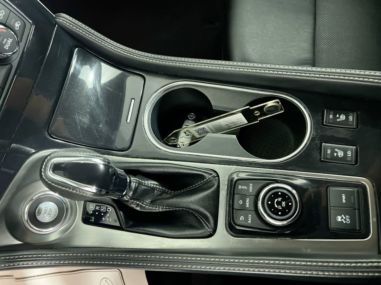Used 2023 Nissan Maxima SV w/ Floor Mat Group FWD image 22