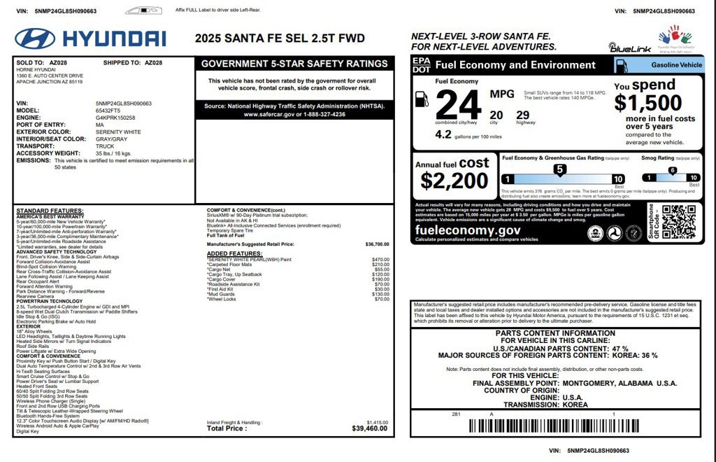 Used 2025 Hyundai Santa Fe SEL FWD image 2