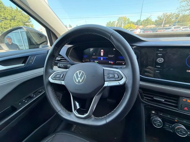 Used 2024 Volkswagen Taos SE FWD image 38