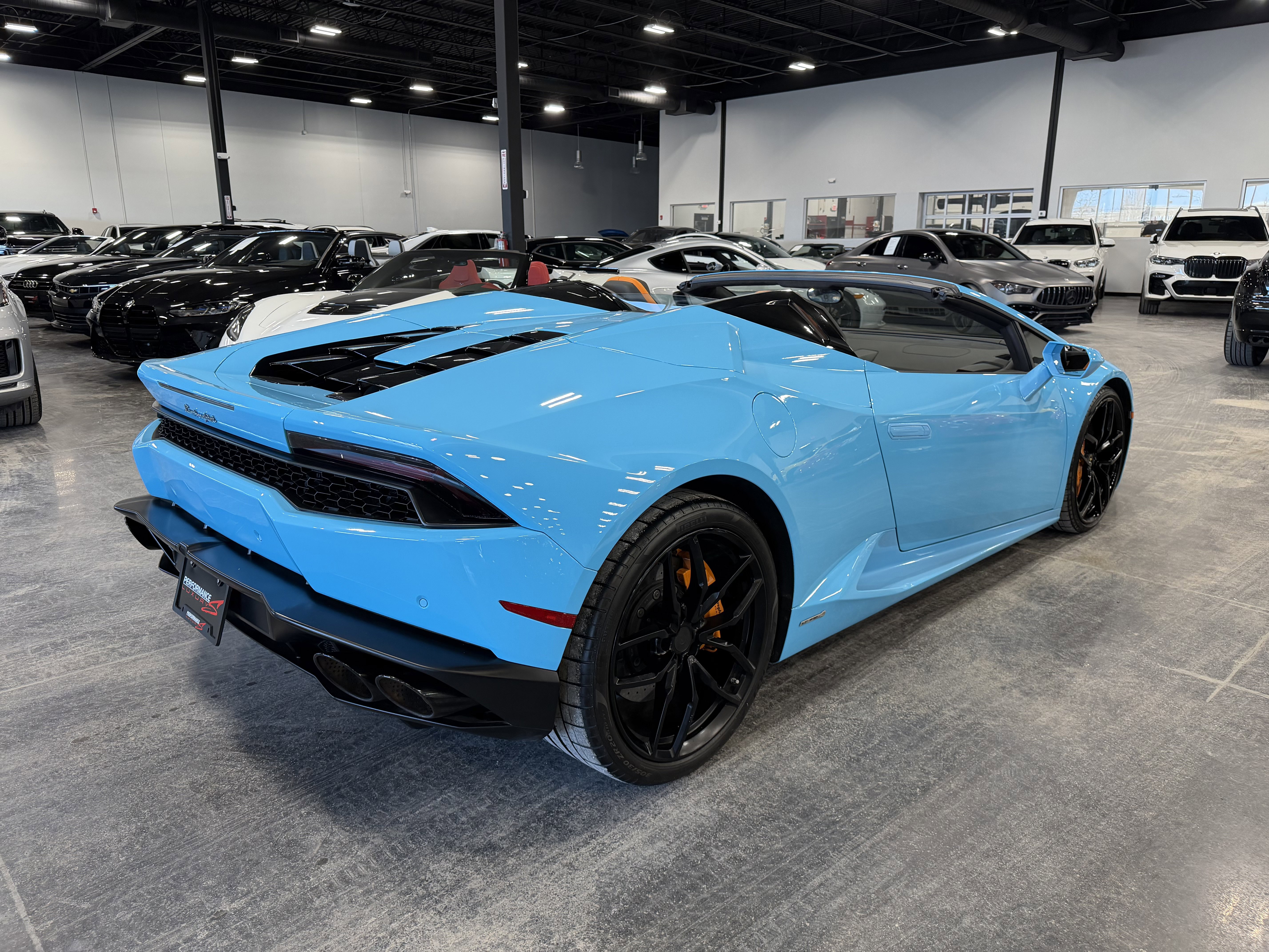 Used 2017 Lamborghini Huracan LP 610-4 image 7
