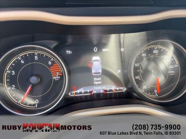 Used 2018 Jeep Cherokee Limited AWD/4WD image 19