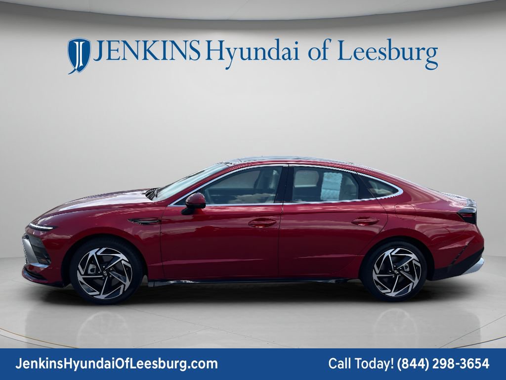 Certified 2024 Hyundai Sonata SEL w/ Convenience Package FWD image 10
