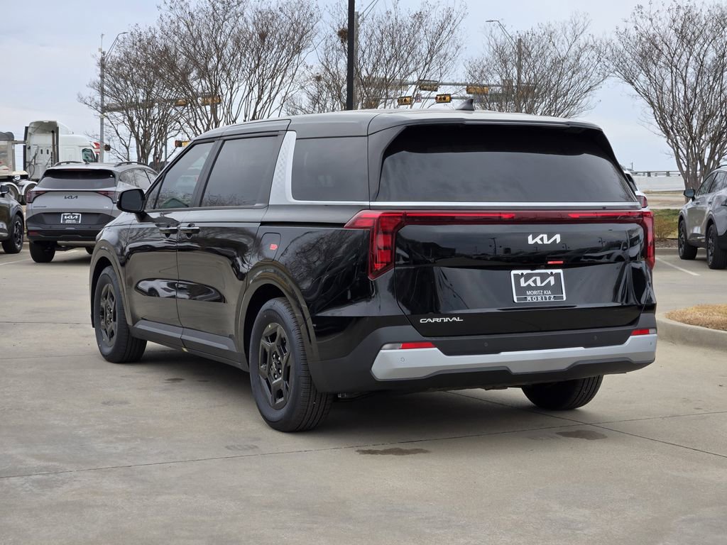 New 2026 Kia Carnival image 3