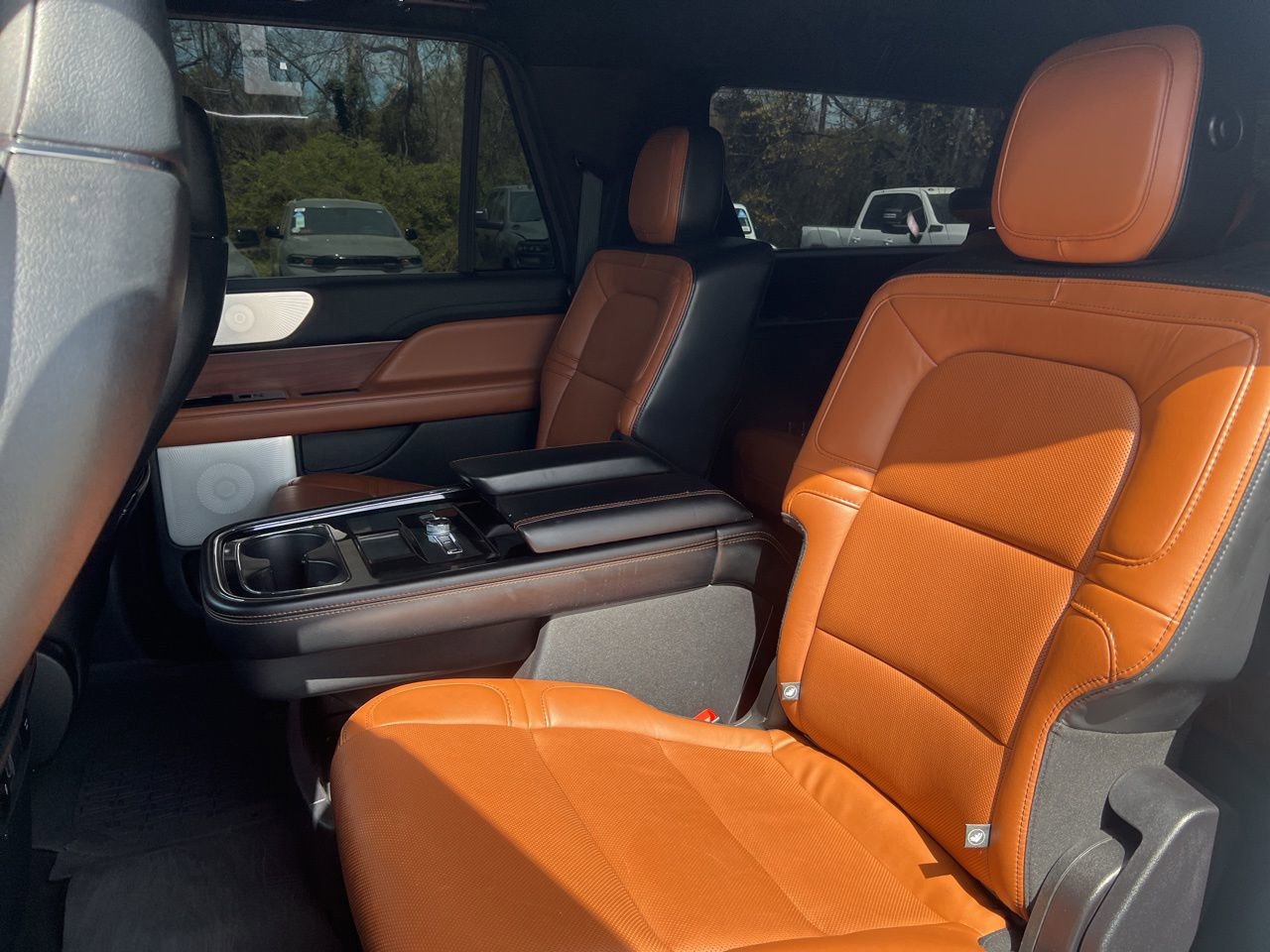 Used 2020 Lincoln Navigator L Reserve w/ Luxury Package image 21