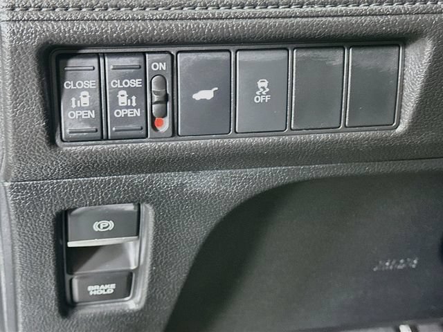Certified 2025 Honda Odyssey EX-L image 24