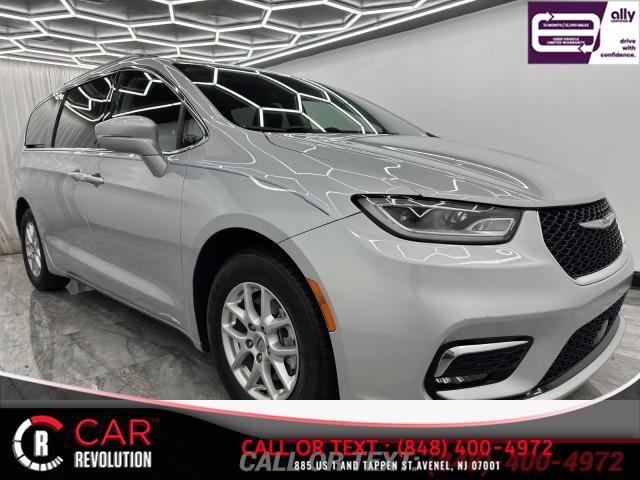 Used 2022 Chrysler Pacifica Touring-L