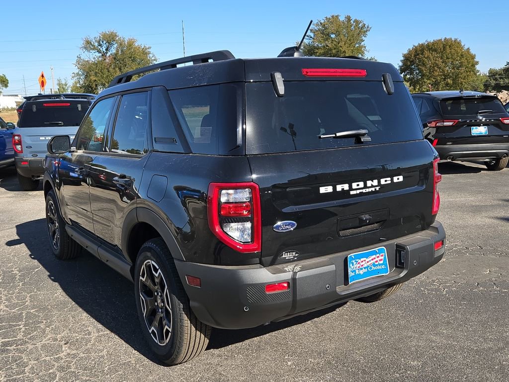 New 2025 Ford Bronco Sport Outer Banks image 9