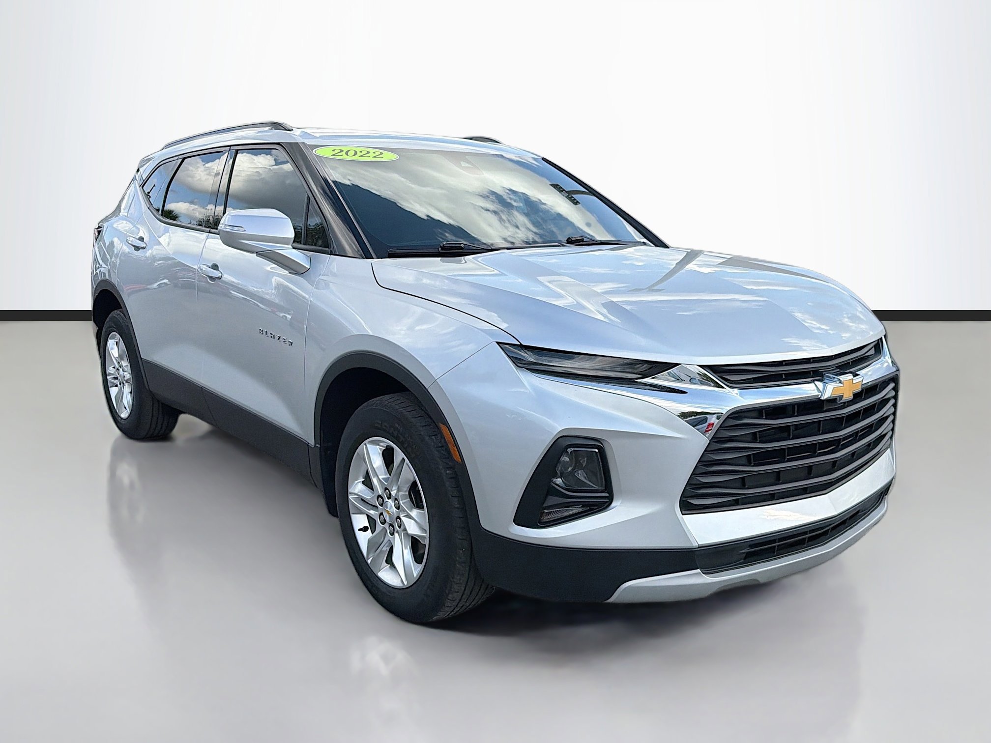 Used 2022 Chevrolet Blazer LT image 1
