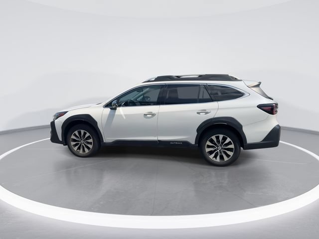 Used 2023 Subaru Outback Touring XT AWD/4WD image 5