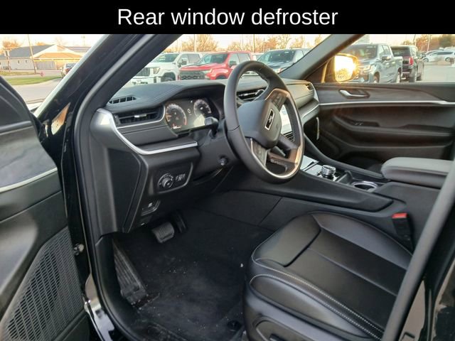 New 2025 Jeep Grand Cherokee L Limited image 10