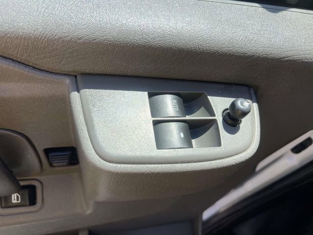 Used 2024 Chevrolet Express 2500 w/ Driver Convenience Package RWD image 20