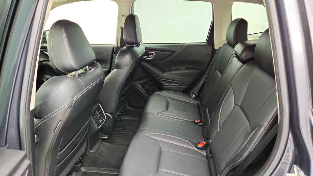 Used 2021 Subaru Forester Limited AWD/4WD image 22