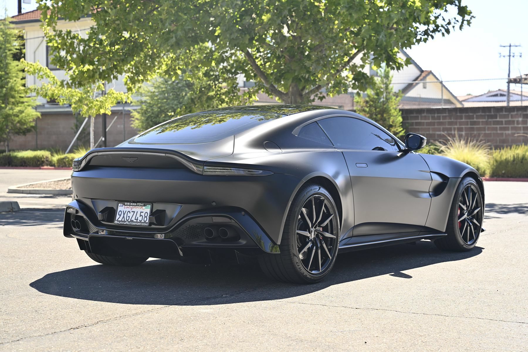 Used 2020 Aston Martin V8 Vantage Coupe RWD image 7