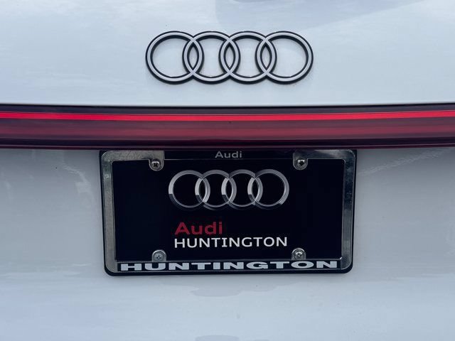 Used 2025 Audi Q5 Premium w/ Convenience Package AWD/4WD image 38