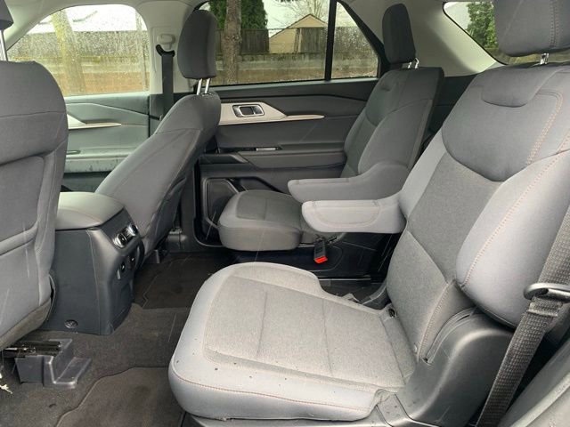 Certified 2025 Ford Explorer Active AWD/4WD image 16
