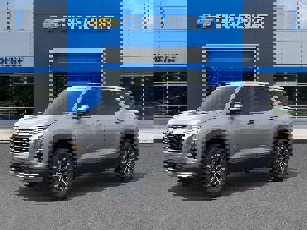 New 2026 Chevrolet Equinox LT image 2