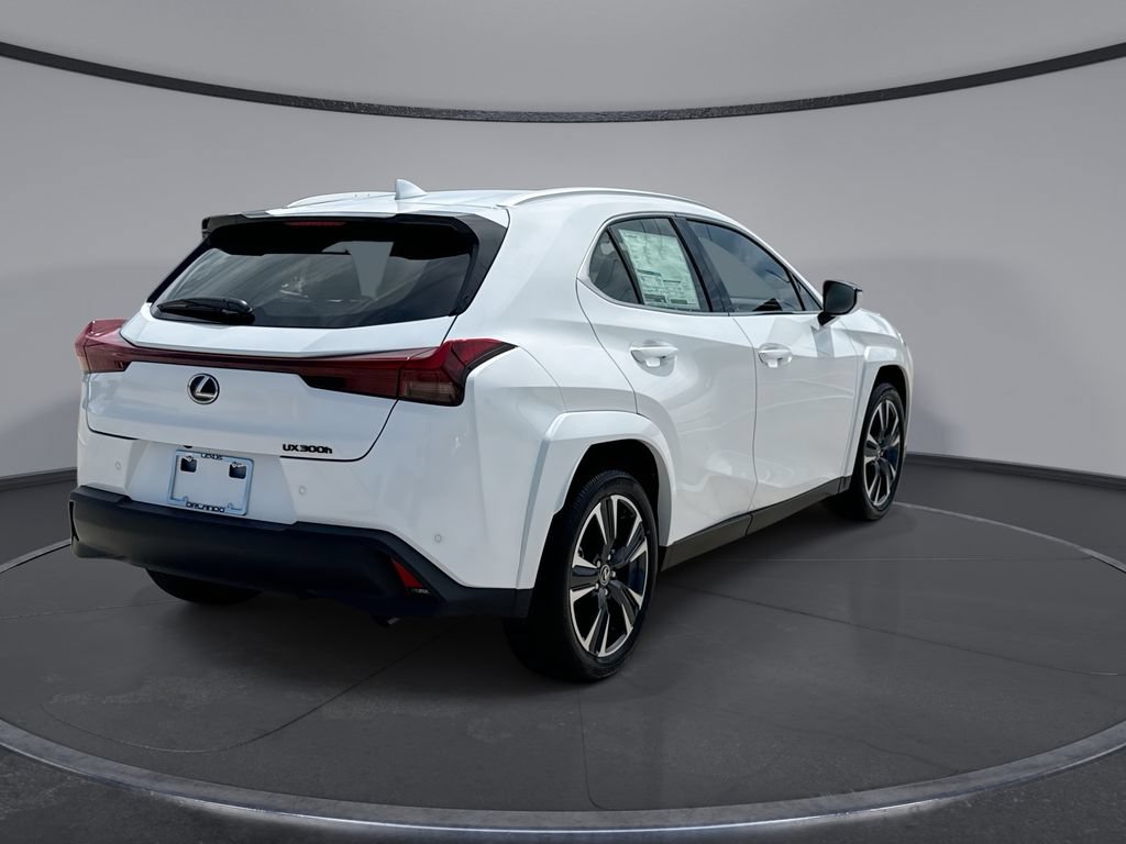 New 2026 Lexus UX 300h FWD image 11
