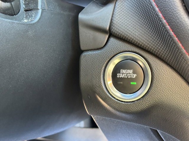 Used 2022 Chevrolet Equinox RS w/ RS Leather Package image 17