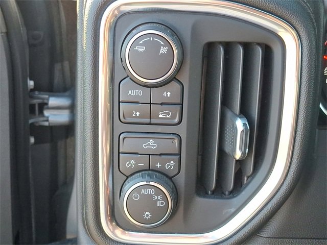 Used 2019 Chevrolet Silverado 1500 LT w/ All-Star Edition image 21