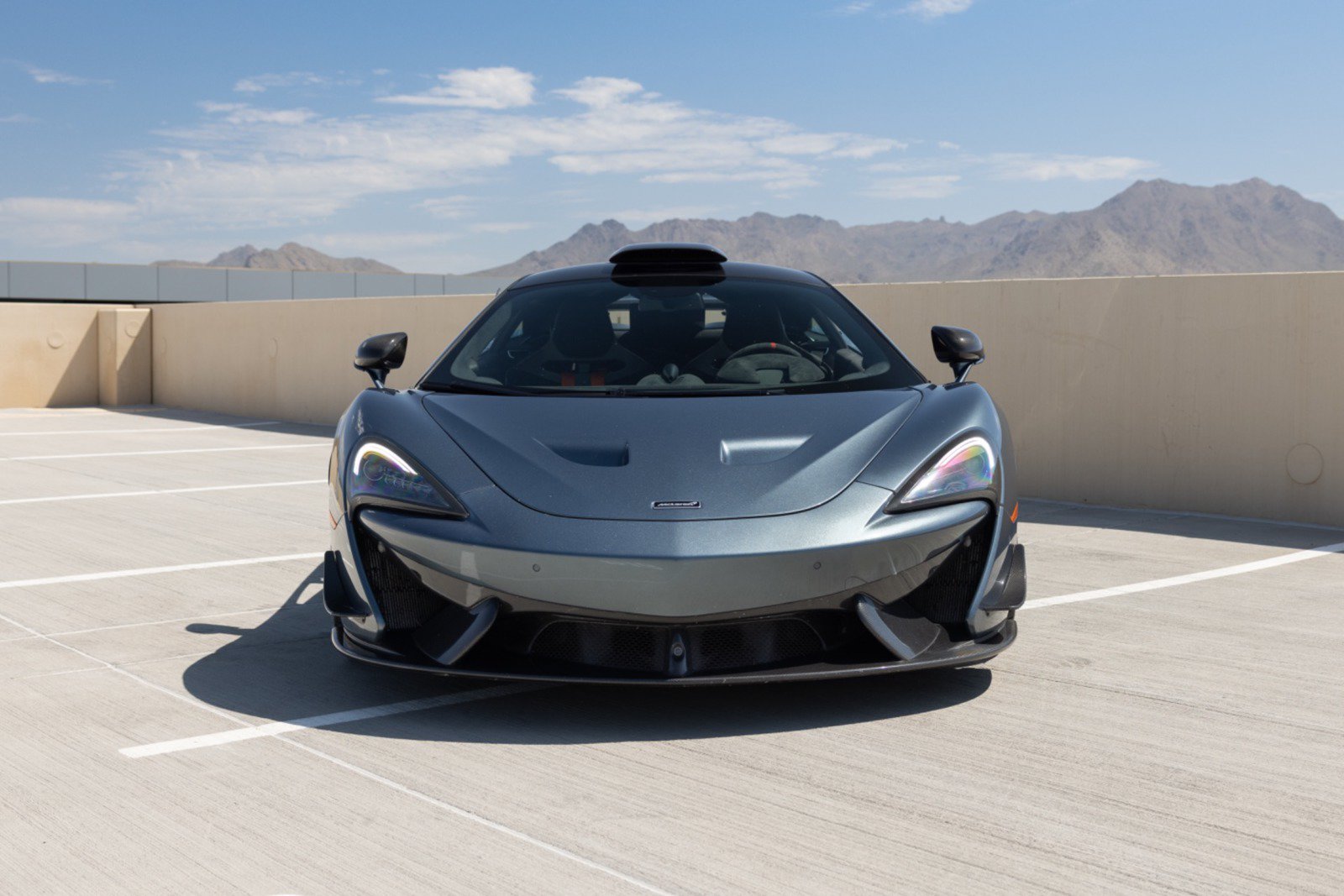 Used 2020 McLaren 620R RWD image 3