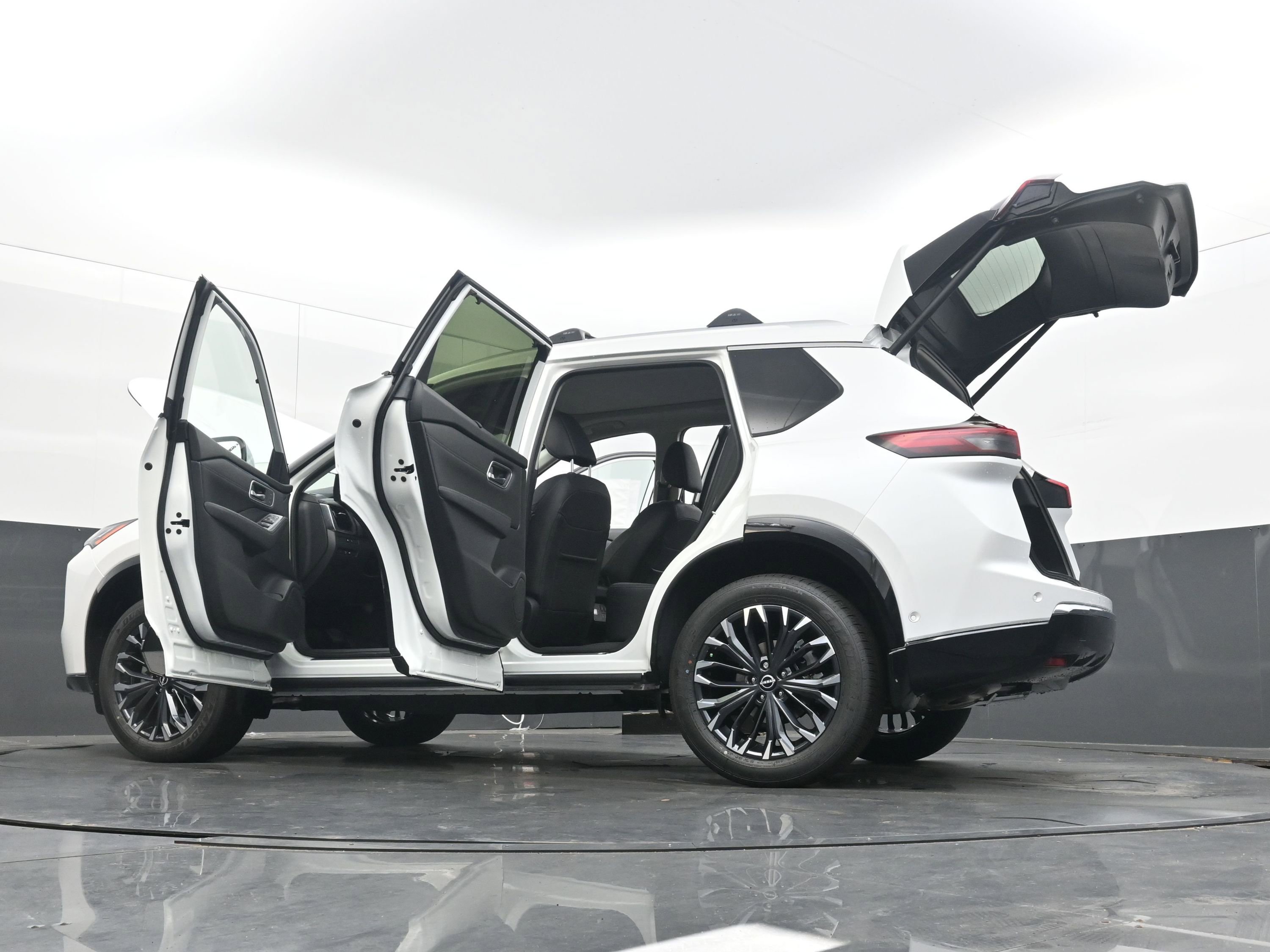 New 2025 Nissan Rogue Platinum w/ Platinum Premium Package image 38