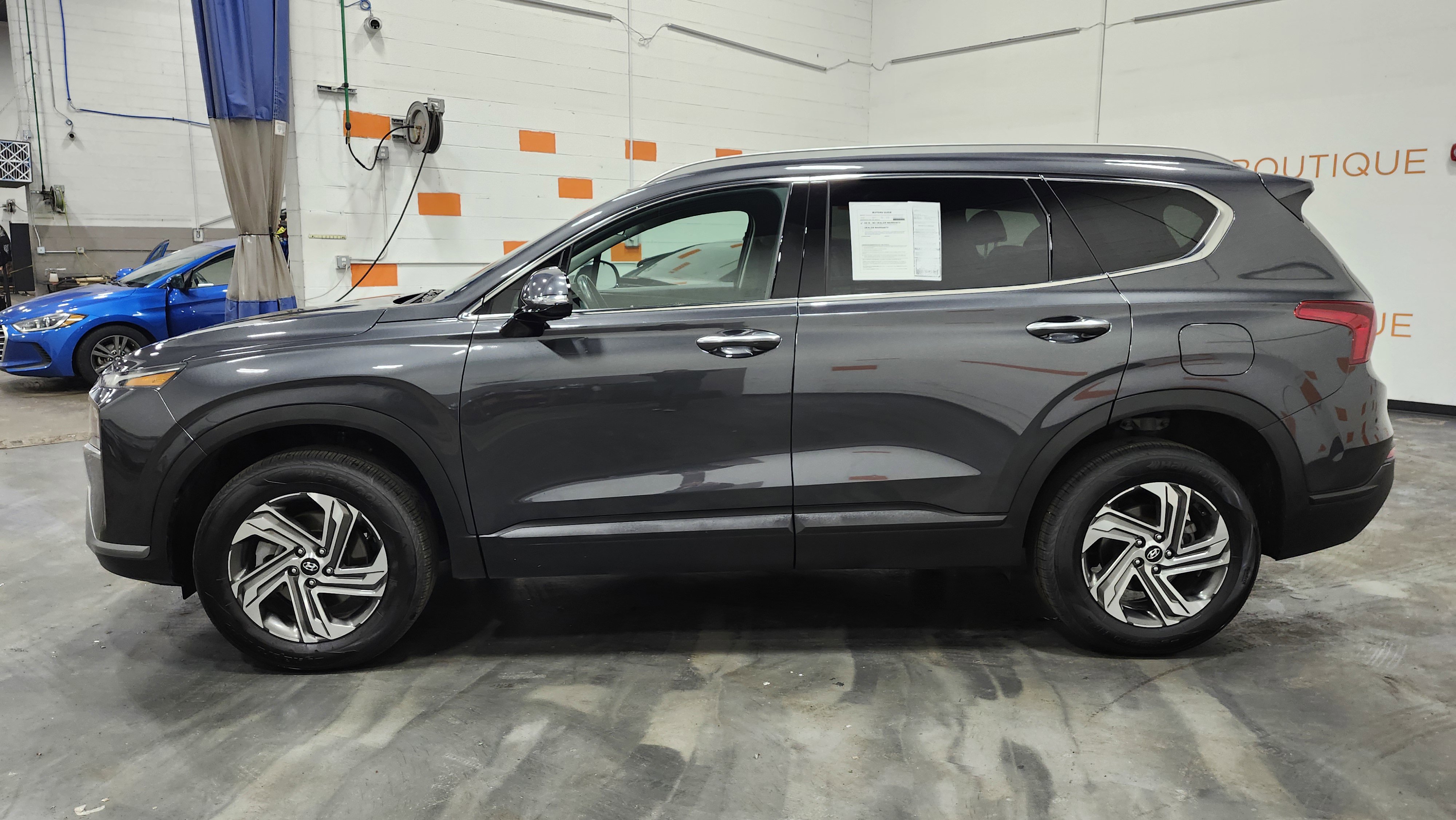 Used 2023 Hyundai Santa Fe SEL image 16