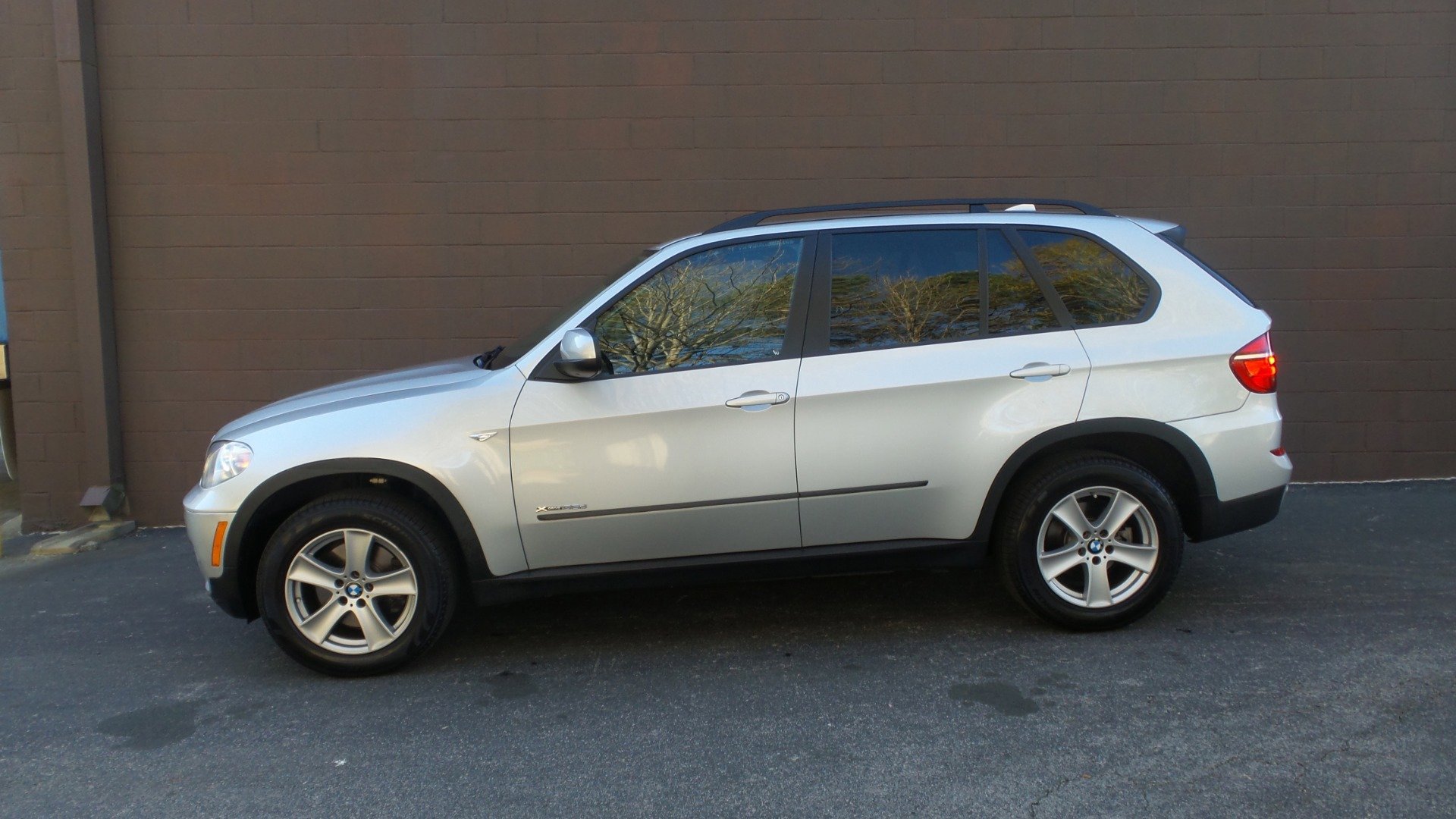 Used 2012 BMW X5 xDrive35d image 46