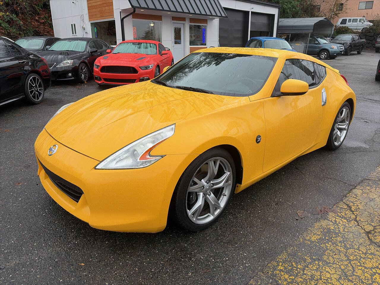 Used 2009 Nissan 370Z Touring w/ Sport Pkg