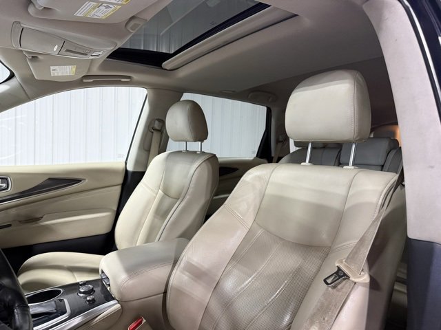 Used 2019 INFINITI QX60 Luxe w/ Essential Package image 10