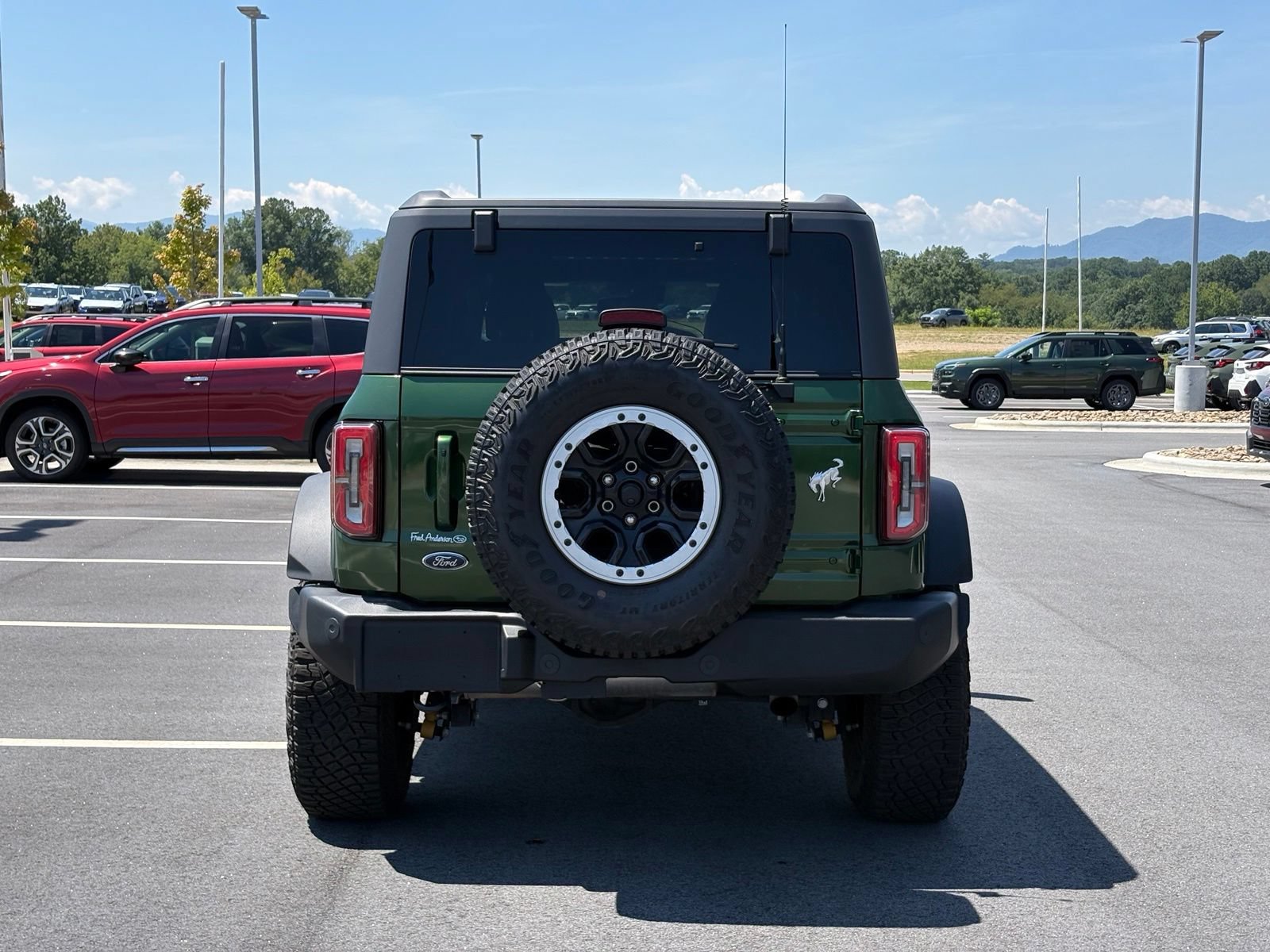 Used 2024 Ford Bronco Outer Banks w/ Sasquatch Package AWD/4WD image 8