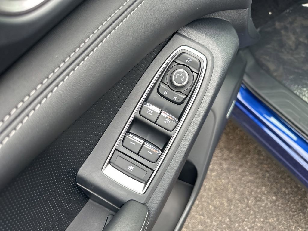 New 2026 Subaru Ascent Limited AWD/4WD image 13