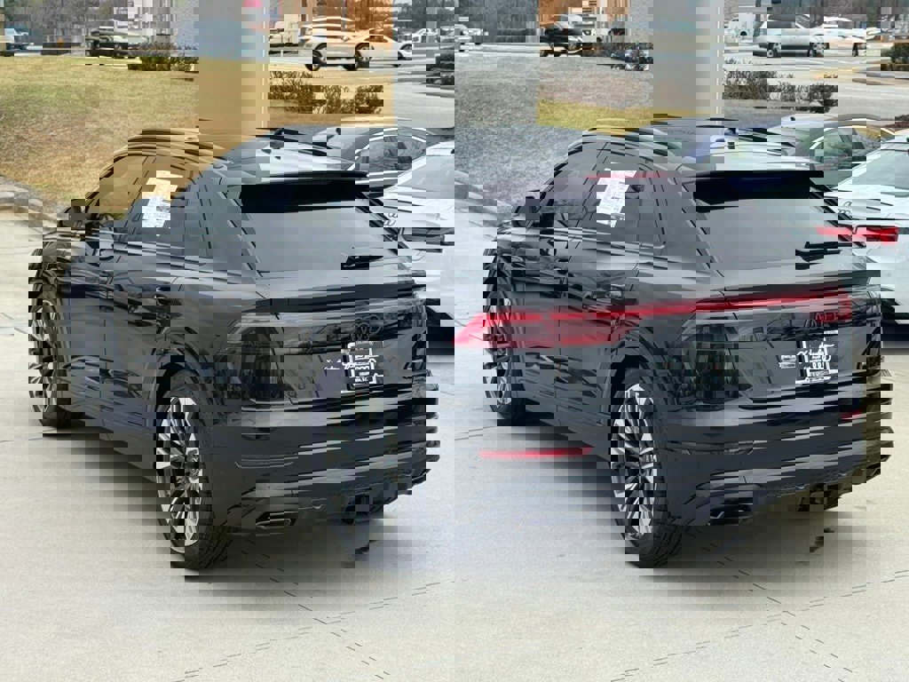 New 2026 Audi Q8 Premium Plus image 12