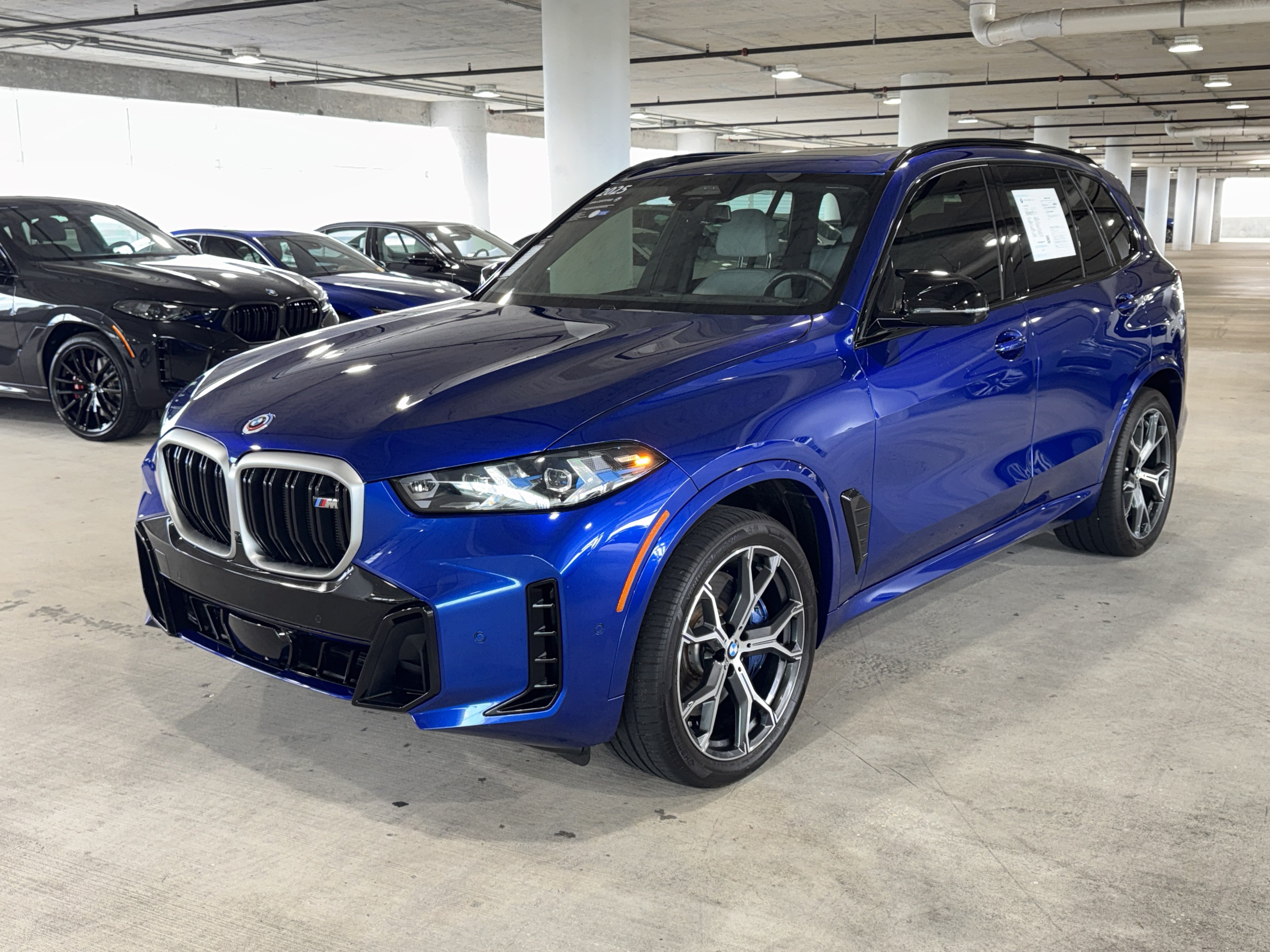Certified 2025 BMW X5 M60i w/ Climate Comfort Package AWD/4WD image 4